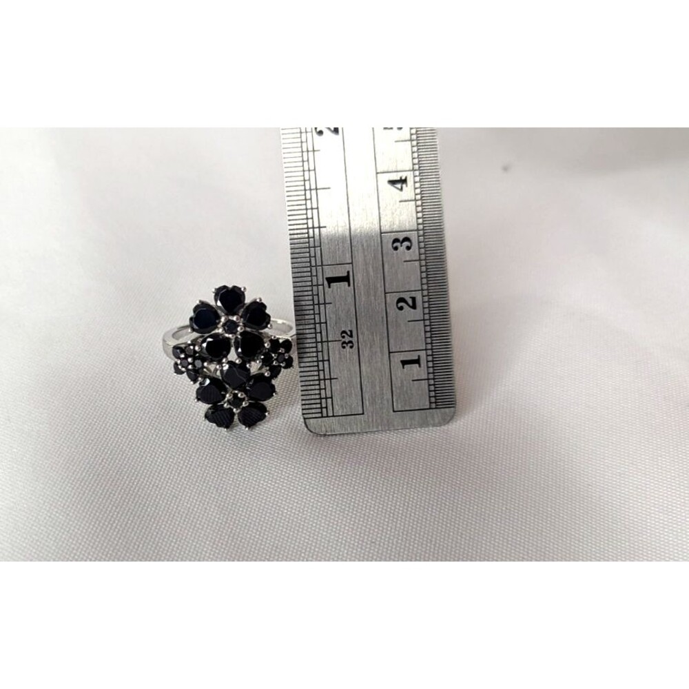 Black Spinel Cocktail Ring - Sterling Silver, Hearts, Size 12 - Picture 5 of 5